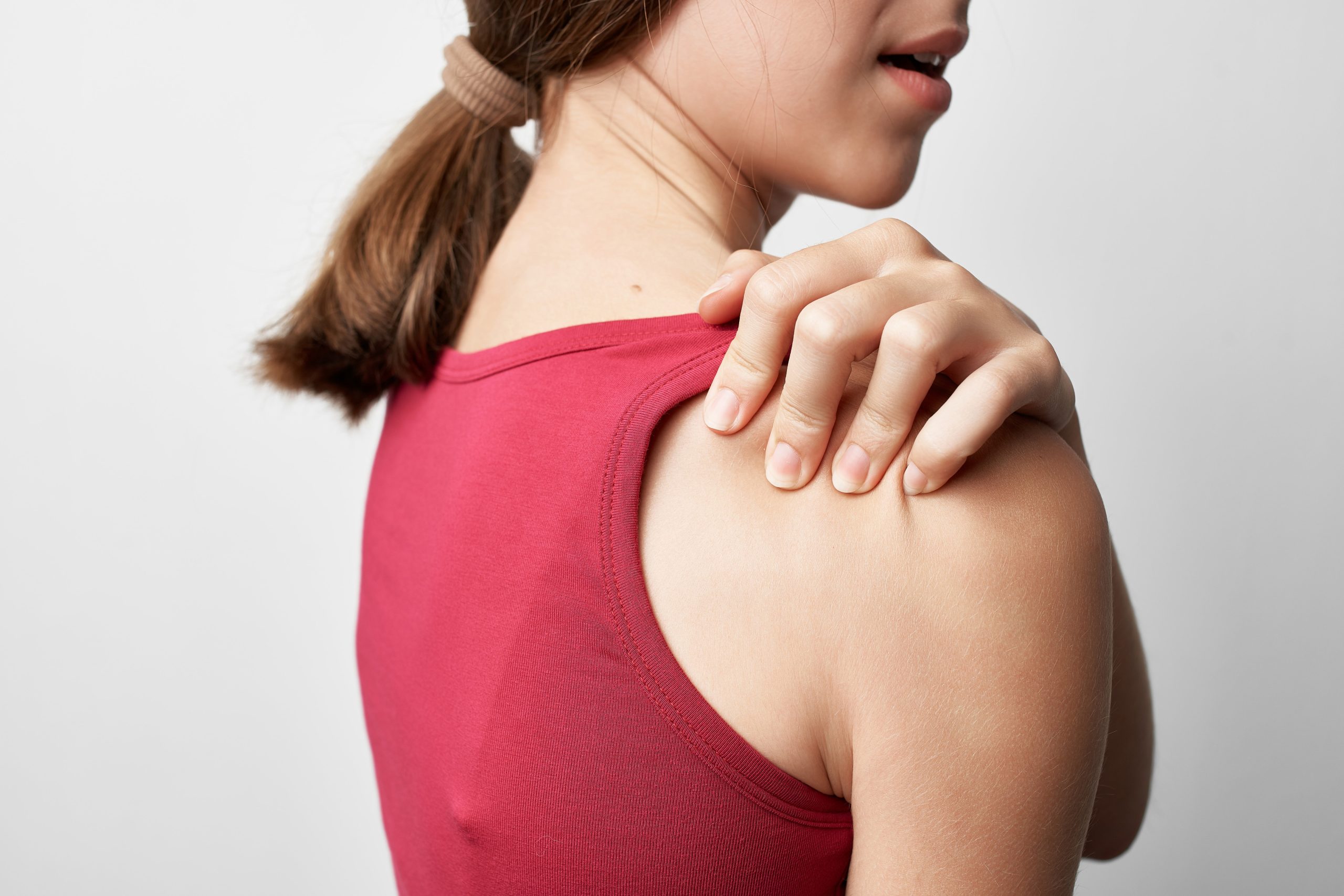 woman-holding-shoulder-joint-problems-medicine-tre-2025-03-11-12-48-42-utc (1)